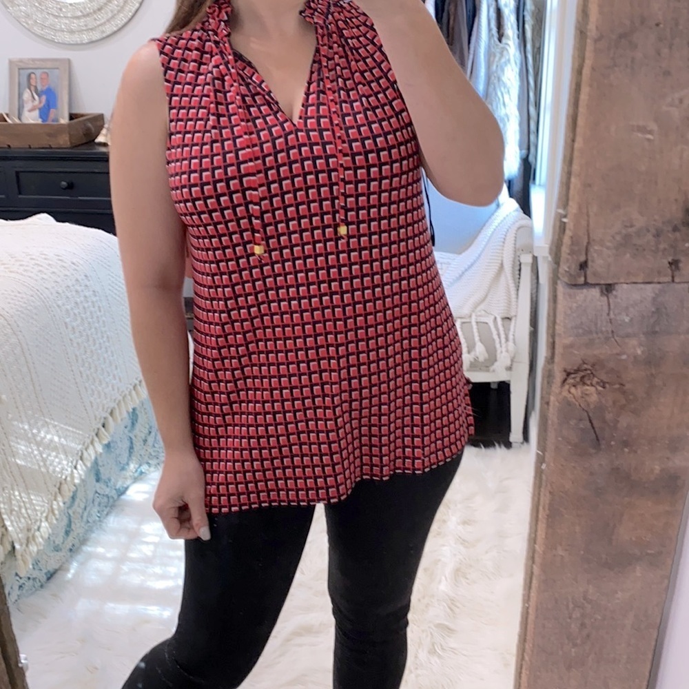 Michael Michael Kors size large red and black modern print top - Picture 2 of 7